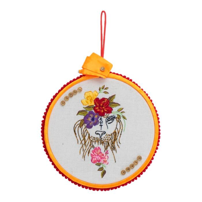 Embroidery Hoop - Flower Lion